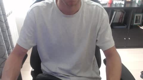 Snapshot of verto159753 chatting on October 2025 12:06:02 PM verto159753 online show from October 2025 12:06:02 PM