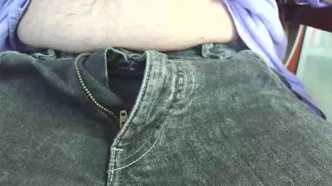 Erik online show from September 2025 06:59:01 AM