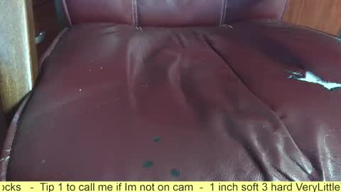 Erik online show from November 2025 06:17:01 PM