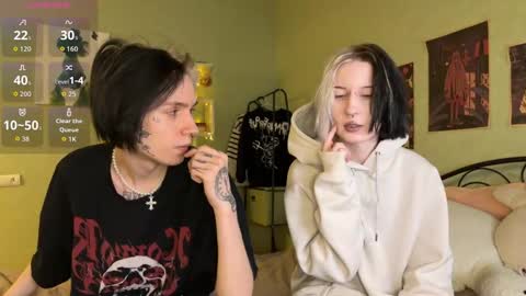 veryraretwins online show from November 2025 02:12:02 AM