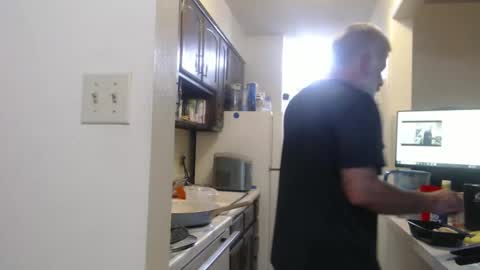 hairy man online show from September 2025 12:23:02 AM