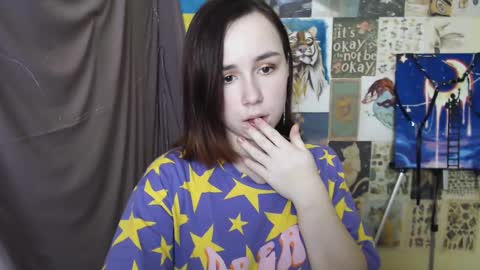 veryveryvery_shy online show from February 2025 09:36:02 AM