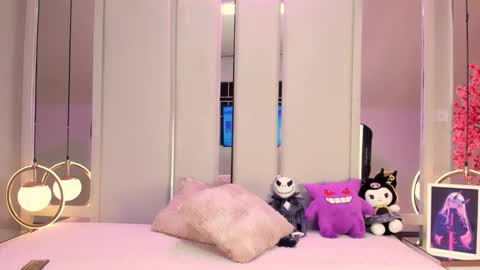 Vesper Velvet  online show from November 2025 08:41:02 PM