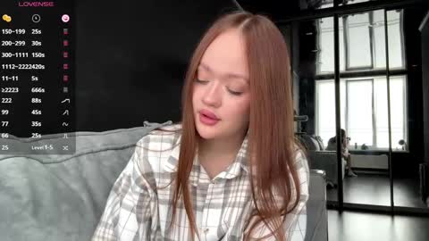 Snapshot of vestaszanto chatting on May 2026 02:24:02 PM Esta online show from May 2026 02:24:02 PM