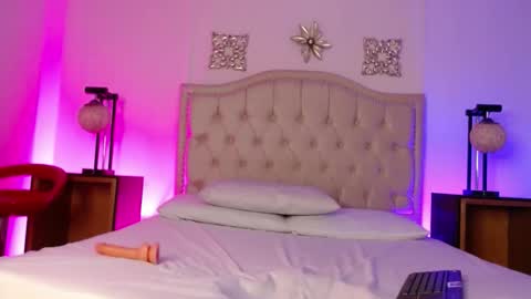 vetania blake online show from December 2025 12:13:02 PM