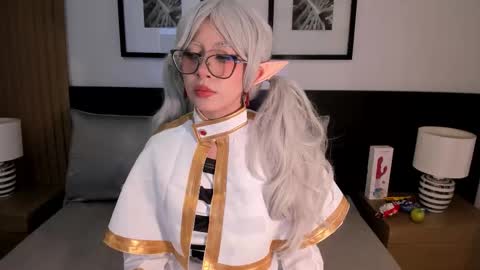 Anaya online show from December 2025 12:12:02 PM