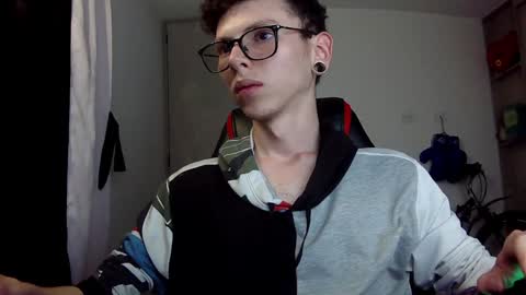 Vicent Brais online show from December 2024 08:41:01 AM