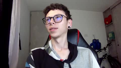 Vicent Brais online show from December 2024 05:29:02 AM