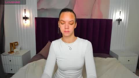 Snapshot of vickie_smith chatting on November 2025 12:49:02 AM vickie_smith online show from November 2025 12:49:02 AM