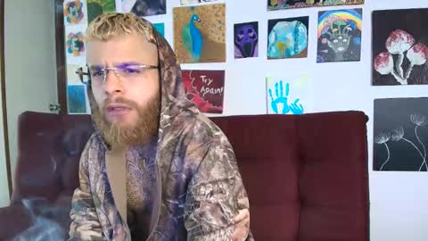 Snapshot of vickingcock7 chatting on October 2025 08:57:02 AM vickingcock7 online show from October 2025 08:57:02 AM