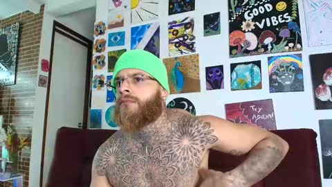 Snapshot of vickingcock7 chatting on October 2025 07:09:02 AM vickingcock7 online show from October 2025 07:09:02 AM