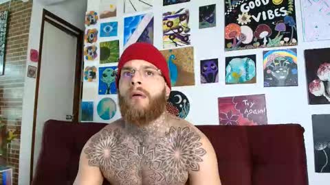 Snapshot of vickingcock7 chatting on November 2025 06:47:02 AM vickingcock7 online show from November 2025 06:47:02 AM