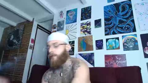 Snapshot of vickingcock7 chatting on November 2025 12:43:01 AM vickingcock7 online show from November 2025 12:43:01 AM