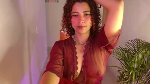 Snapshot of vicky_crazy chatting on February 2025 05:58:01 PM Vicky online show from February 2025 05:58:01 PM