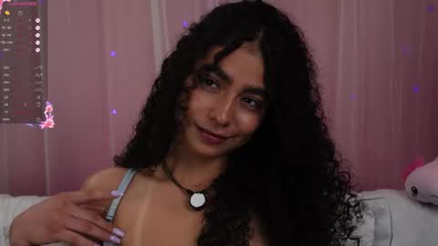 vicky_curly online show from November 2025 12:01:02 AM