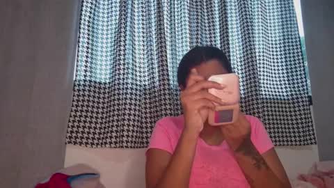 vickyhm22 online show from September 2025 10:42:02 AM