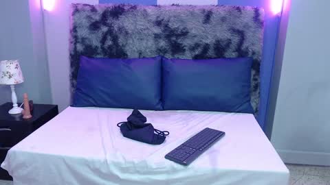 Snapshot of vickyjohnson1 chatting on January 2025 10:32:02 PM Vicky online show from January 2025 10:32:02 PM