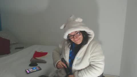 vickyjuice1 online show from December 2024 08:49:02 AM