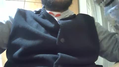 VictorHume online show from December 2025 03:17:01 PM