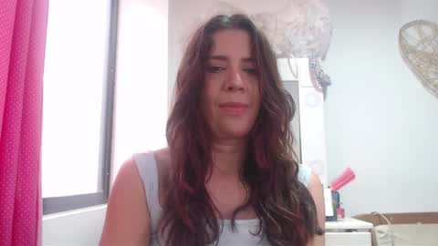 Hi guys   Im victoria  Be the one who can control me in PVT online show from January 2025 02:19:01 PM