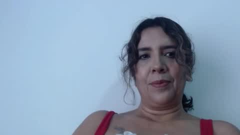 Snapshot of victoria25_meester chatting on April 2026 02:00:02 PM Hi guys Im victoria Be the one who can control me in PVT online show from April 2026 02:00:02 PM