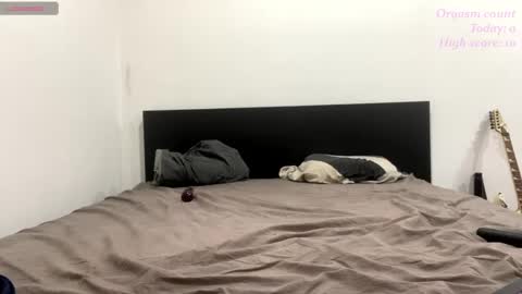 Snapshot of victoria97 chatting on December 2024 02:05:02 PM Victoria97 online show from December 2024 02:05:02 PM