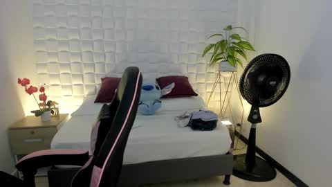 victoria online show from February 2026 04:19:01 AM