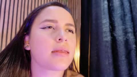 victorira online show from September 2025 08:24:02 PM