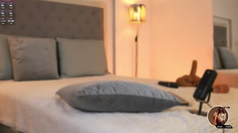         online show from February 2025 05:49:02 PM