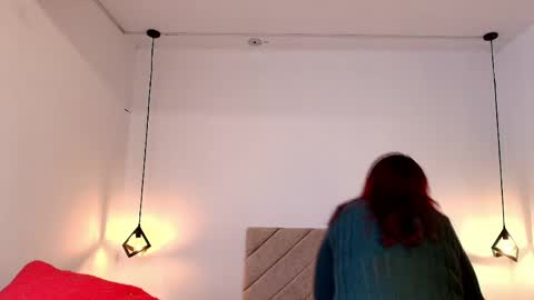 Snapshot of victoria_adamns chatting on May 2026 12:01:01 PM V I C T O R I A online show from May 2026 12:01:01 PM