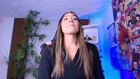 Snapshot of victoria_adams14 chatting on October 2025 03:40:02 AM Victoria for you online show from October 2025 03:40:02 AM