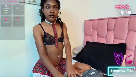 Victoria online show from September 2025 02:46:01 AM