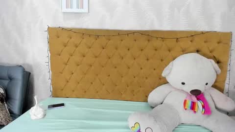 Victoria online show from January 2025 11:43:02 AM