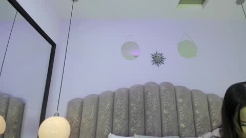 valentina online show from February 2026 12:21:01 PM