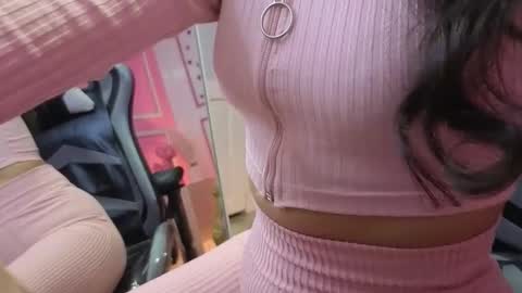 Victoria online show from October 2025 12:57:02 PM