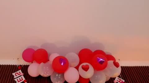  Victoria Lozano  online show from February 2025 03:41:02 PM