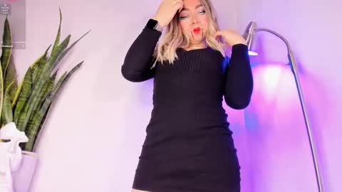 D A N I online show from October 2025 02:56:01 AM