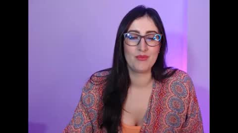 Snapshot of victoria_riider chatting on January 2025 07:07:02 PM Victoria online show from January 2025 07:07:02 PM
