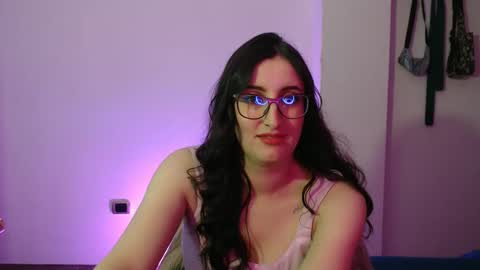 Snapshot of victoria_riider chatting on September 2025 08:43:01 PM Victoria online show from September 2025 08:43:01 PM