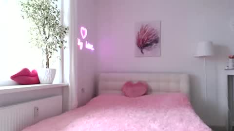 victoria_sweet_baby online show from May 2026 08:01:01 AM