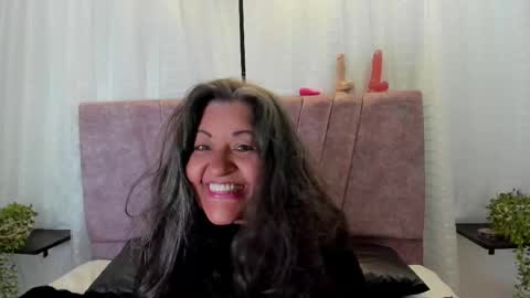Snapshot of victoriaa_anderson_ chatting on May 2026 06:24:02 PM victoriaa_anderson_ online show from May 2026 06:24:02 PM