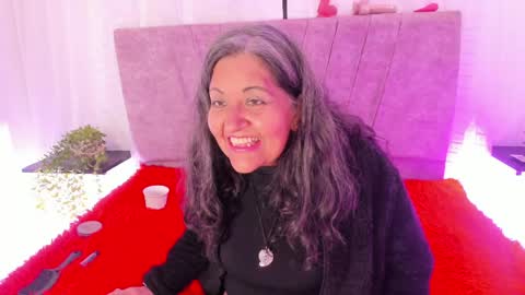 Snapshot of victoriaa_anderson_ chatting on May 2026 04:04:02 PM victoriaa_anderson_ online show from May 2026 04:04:02 PM