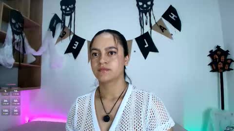 Victoria online show from October 2025 10:52:02 AM