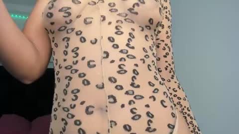 VICTORIA online show from March 2025 12:11:02 PM