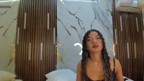 Snapshot of victoriaduarte chatting on May 2026 07:53:02 PM Victoria online show from May 2026 07:53:02 PM
