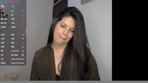 victorialg online show from November 2025 07:48:02 PM