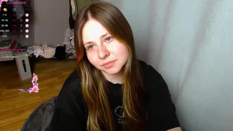 victoriassecrets_ online show from December 2025 04:56:01 PM