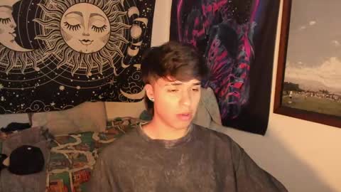 Snapshot of victorino_jhonson chatting on December 2024 06:44:01 PM Victorino Jhonson online show from December 2024 06:44:01 PM