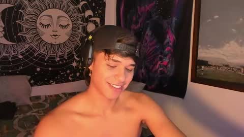 Snapshot of victorino_jhonson chatting on December 2024 04:15:02 AM Victorino Jhonson online show from December 2024 04:15:02 AM