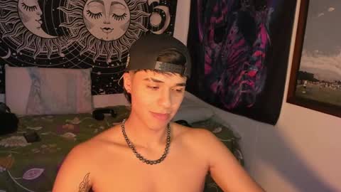 Snapshot of victorino_jhonson chatting on December 2024 04:36:02 AM Victorino Jhonson online show from December 2024 04:36:02 AM